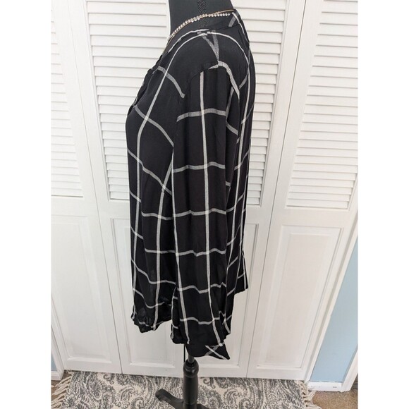 Talbots Blouse Top Shirt Women's L Black White Squares Pullover Plaid Normcorp - Picture 7 of 12